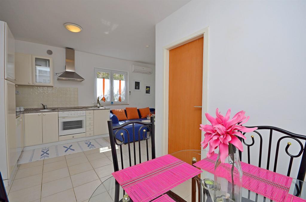 Apartments Danica Vodice Esterno foto